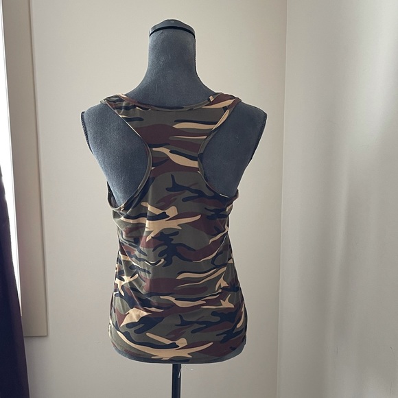 Camouflage print U neck camisole / tank top - Picture 4 of 5
